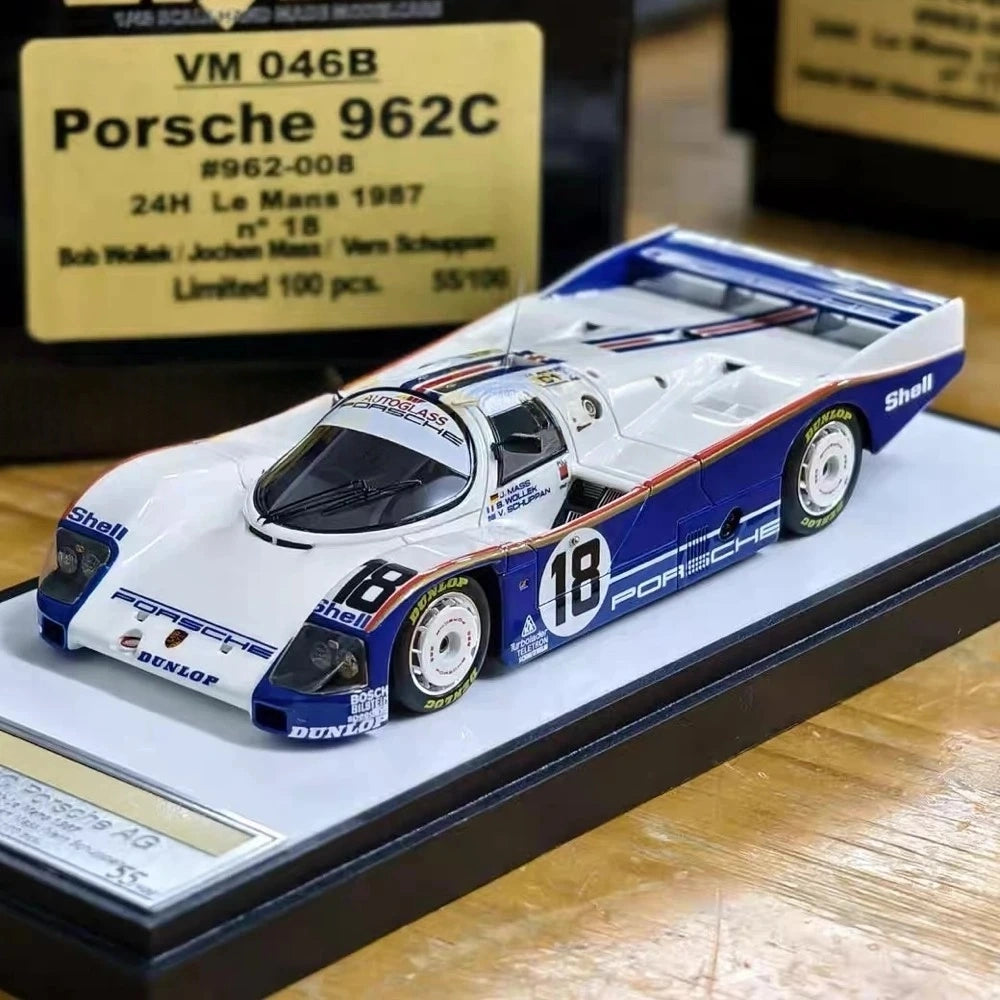 [Make Up] 1:43 Porsche 1987 962C 24H Le Mans #18 Winner Model Car Resin / Closed Body