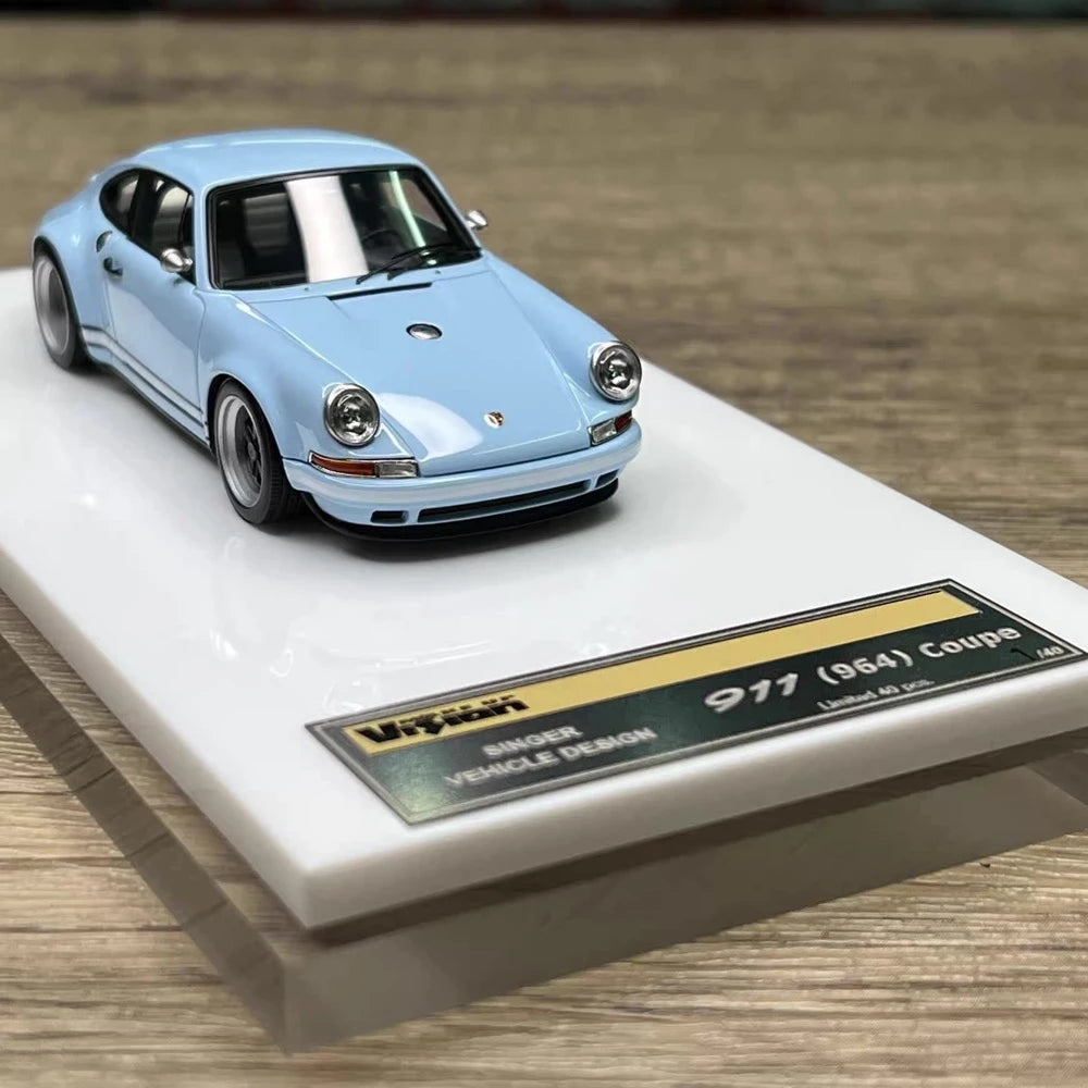 [Make Up] 1:43 Porsche 1990 911 964 Singer Cyan Model Car Resin