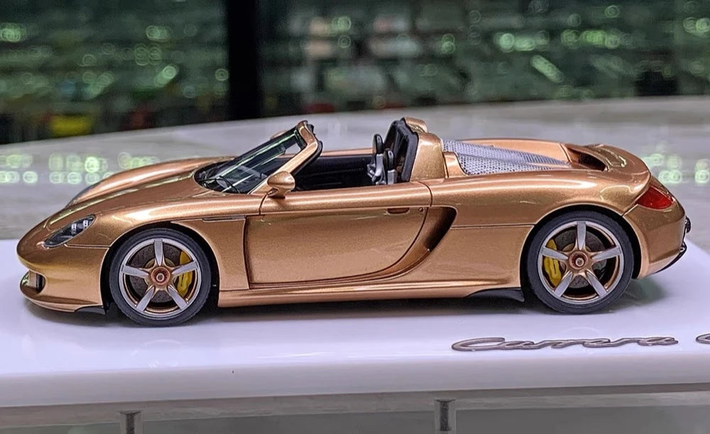 [Make Up] 1:43 Porsche 2004 Carrera GT Brown Model Car Resin