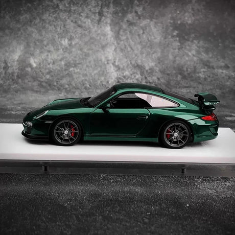 [Make Up] 1:43 Porsche 2010 911 997.2 GT3 Green Model Car Resin