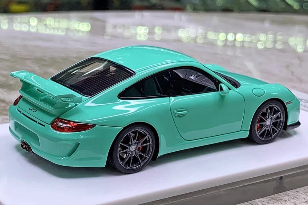 [Make Up] 1:43 Porsche 2010 911 997.2 GT3 Tiffany Blue Model Car Resin
