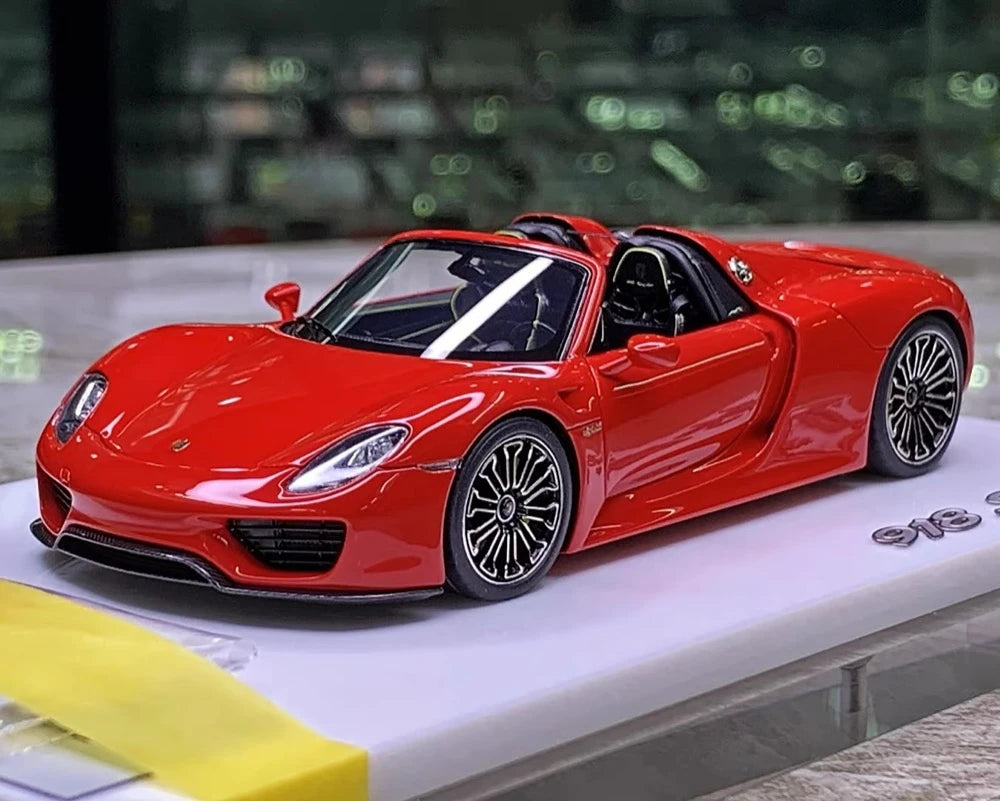 [Make Up] 1:43 Porsche 2011 918 Spyder Red Model Car Resin