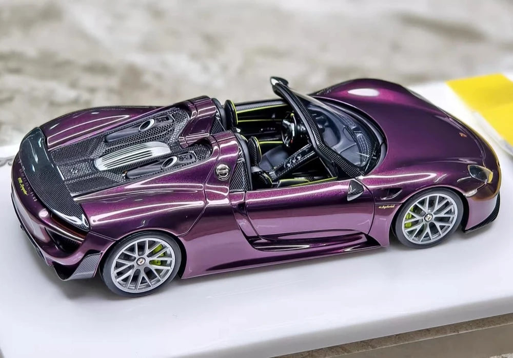 [Make Up] 1:43 Porsche 2011 918 Spyder Weissach Package Purple Model Car Resin