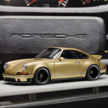 [Make Up] 1:43 Porsche 2018 911 Singer DLS Gold Model Car Resin