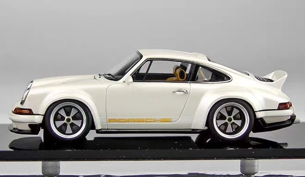 [Make Up] 1:43 Porsche 2018 911 Singer DLS White Model Car Resin