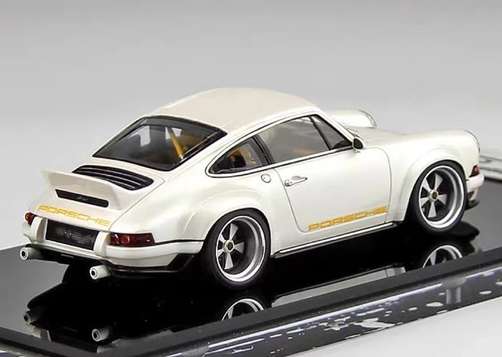 [Make Up] 1:43 Porsche 2018 911 Singer DLS White Model Car Resin