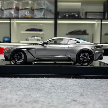 [Mansory] 1:18 Aston Martin 2018 DBS Superleggera Silver Model Car Resin