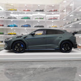 [Mansory] 1:18 Lamborghini 2018 Urus Mansory Green Model Car Resin