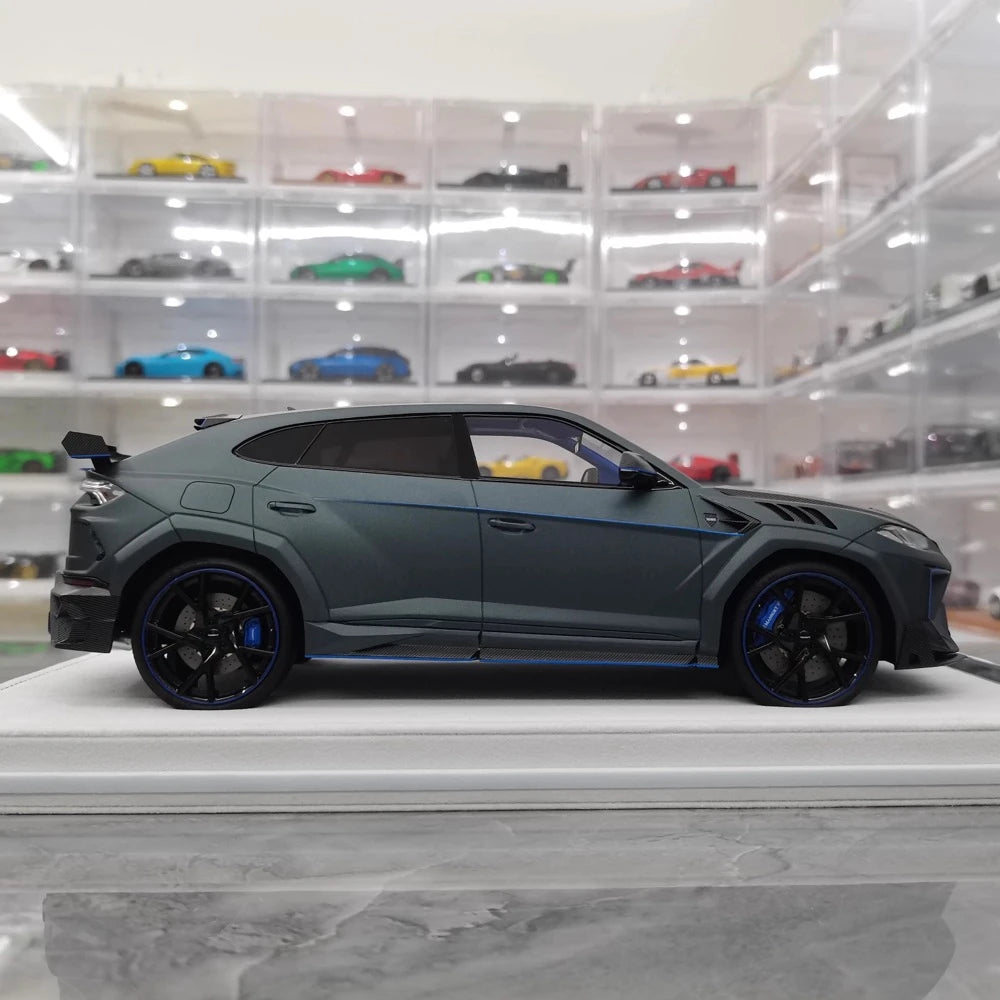 [Mansory] 1:18 Lamborghini 2018 Urus Mansory verde modellino di auto resina