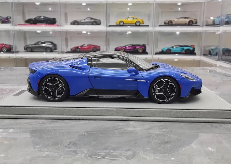1:18 Maserati 2020 MC20 Blue Die Cast Model Car