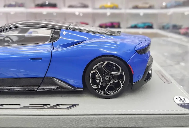 1:18 Maserati 2020 MC20 Blue Die Cast Model Car