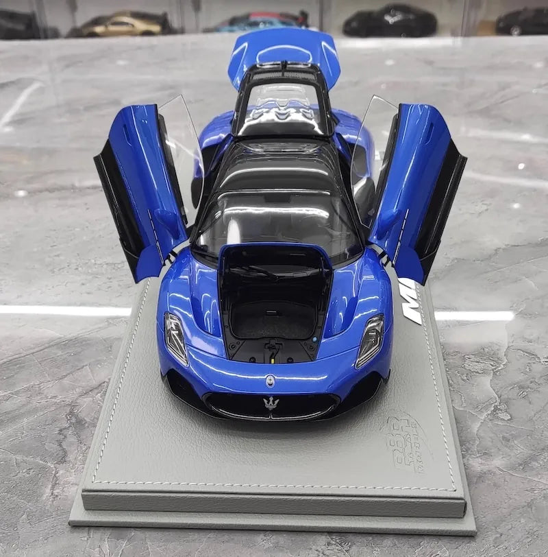 1:18 Maserati 2020 MC20 Blue Die Cast Model Car