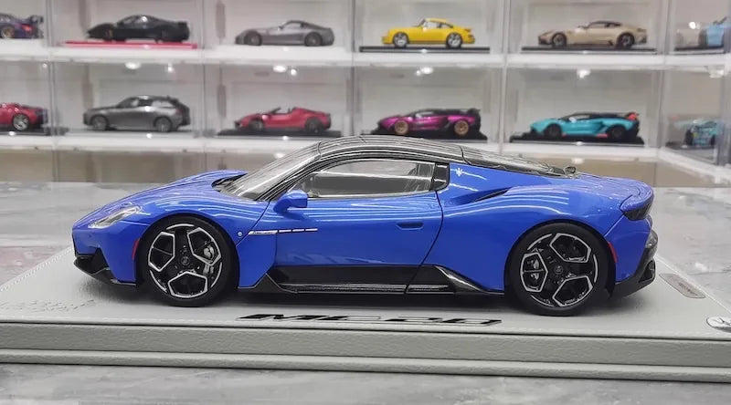 1:18 Maserati 2020 MC20 Blue Die Cast Model Car