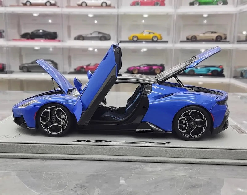 1:18 Maserati 2020 MC20 Blue Die Cast Model Car