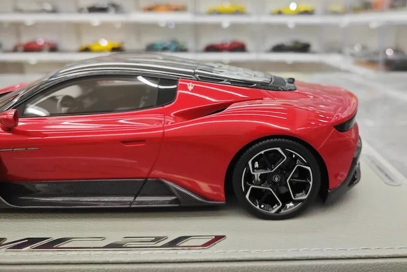 1:18 Maserati 2020 MC20 Red Die Cast Model Car