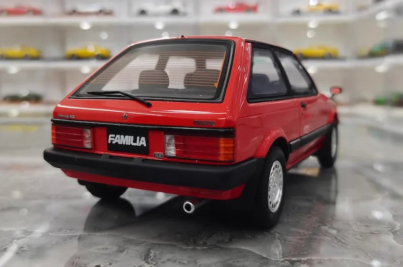 1:18 Mazda 1985 Familia XG Die Cast Model Car