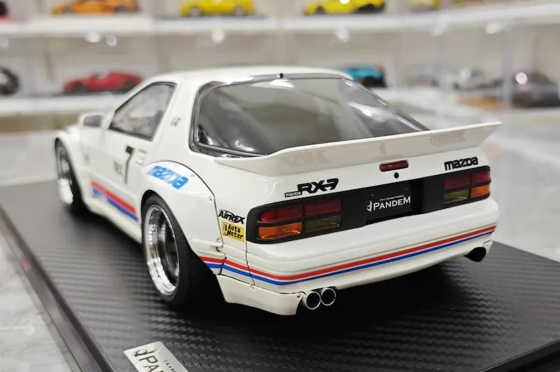 1:18 Mazda 1985 RX-7 FC3S Rocket Bunny Classic Racing Die Cast Model Car