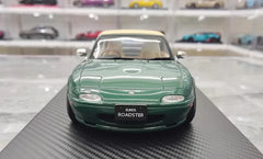 1:18 Mazda 1989 MX-5 Miata NA Eunos Roadster Green Die Cast Model Car