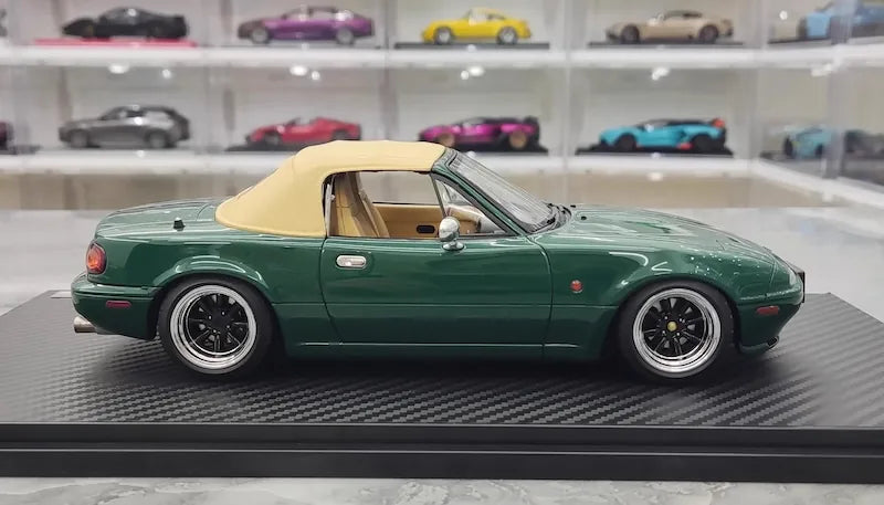 1:18 Mazda 1989 MX-5 Miata NA Eunos Roadster Green Die Cast Model Car