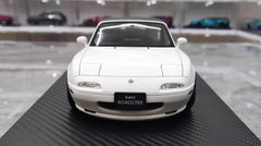 1:18 Mazda 1989 MX-5 Miata NA Eunos Roadster White Die Cast Model Car