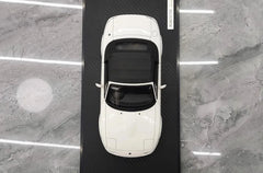 1:18 Mazda 1989 MX-5 Miata NA Eunos Roadster White Die Cast Model Car
