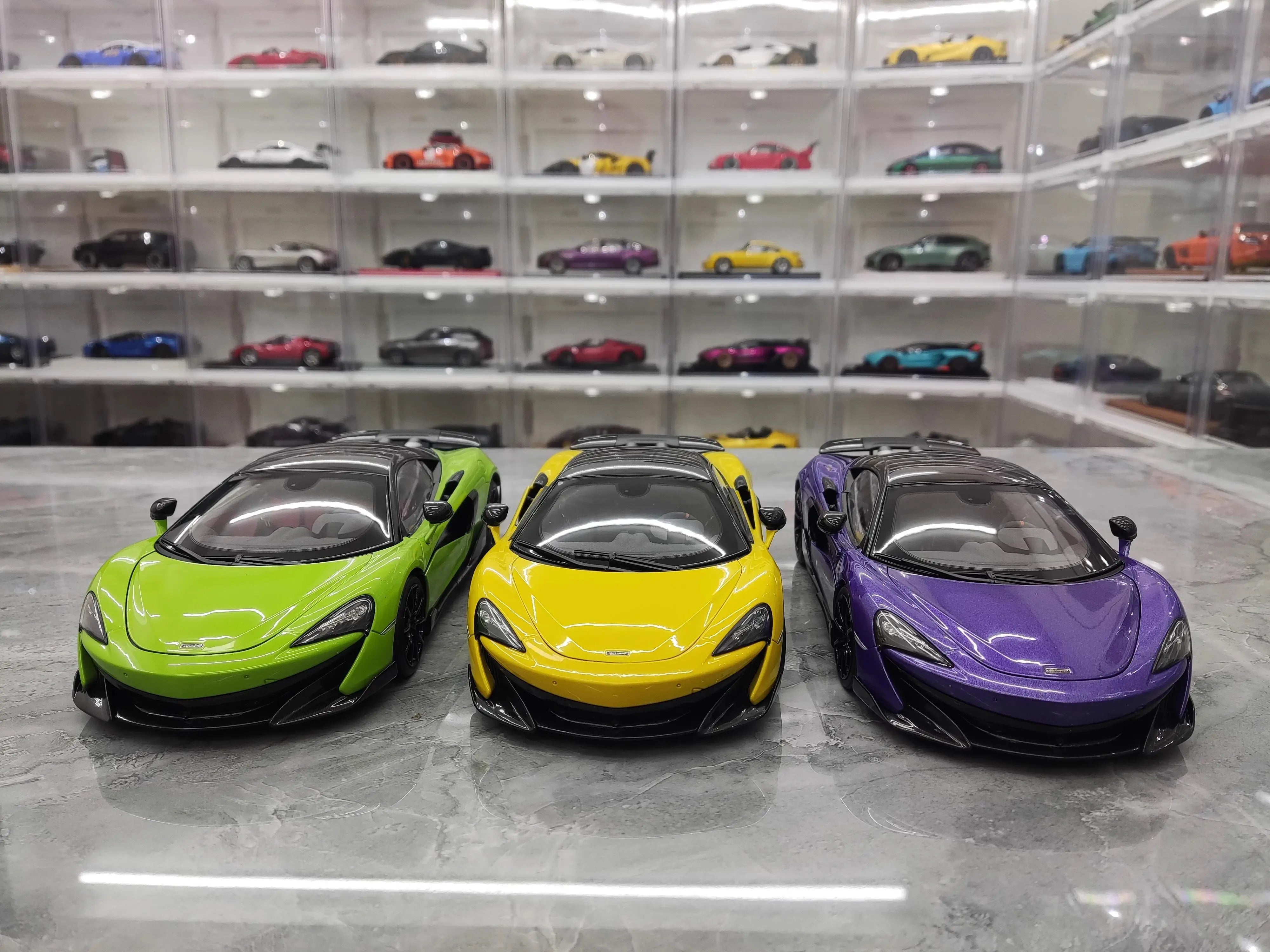 1:18 McLaren 2020 600LT Die Cast Model Car