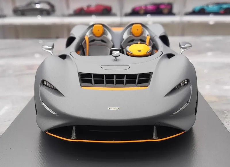1:18 McLaren 2020 Elva Die Cast Model Car
