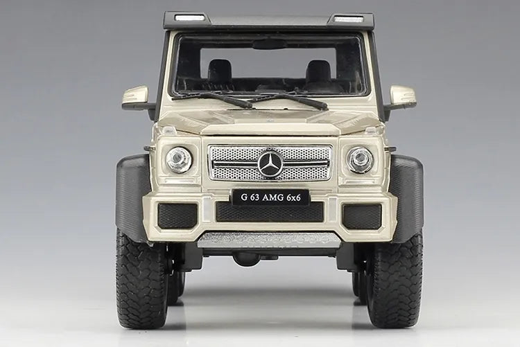 1:24 Mercedes-AMG 2013 G63 6x6 Die Cast Model Car