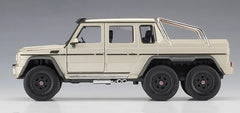 1:24 Mercedes-AMG 2013 G63 6x6 Die Cast Model Car