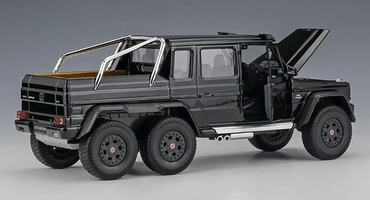 1:24 Mercedes-AMG 2013 G63 6x6 Die Cast Model Car