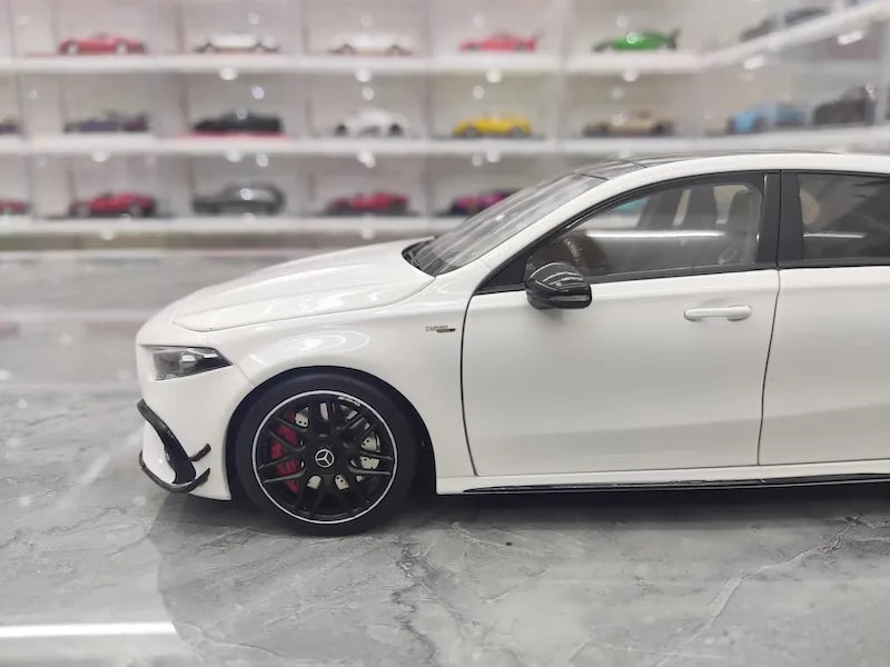 1:18 Mercedes-AMG 2020 A45 S White Die Cast Model Car