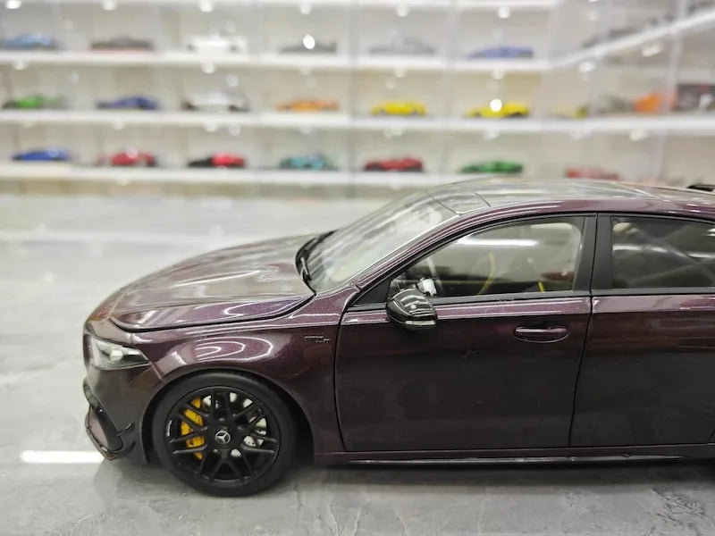 1:18 Mercedes-AMG 2023 A45 S NZG Die Cast Model Car