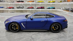 1:18 Mercedes-AMG 2024 GT63 Blue Die Cast Model Car