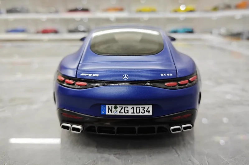1:18 Mercedes-AMG 2024 GT63 Blue Die Cast Model Car