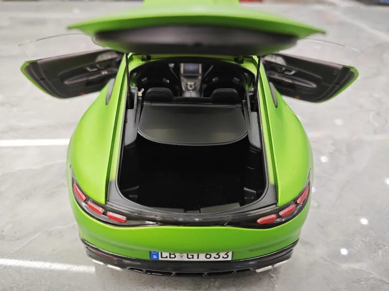 1:18 Mercedes-AMG 2024 GT63 Green Die Cast Model Car
