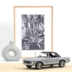1:18 Mercedes-Benz 1963 230SL Pagoda Die Cast Model Car