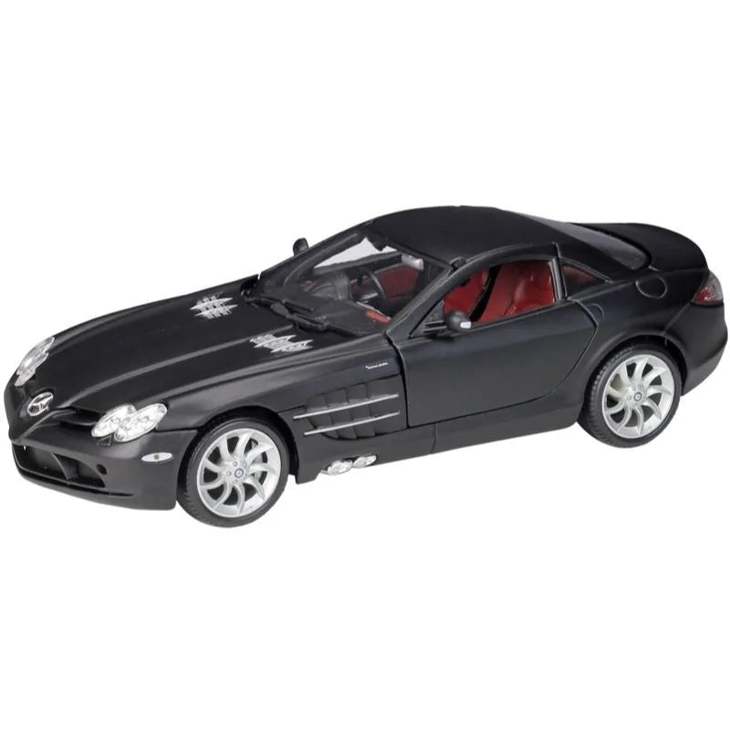 1:18 Mercedes-Benz 2003 SLR McLaren Die Cast Model Car