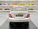 [GT Spirit] 1:18 Mercedes-Benz 2008 C63 AMG argent voiture miniature Resin