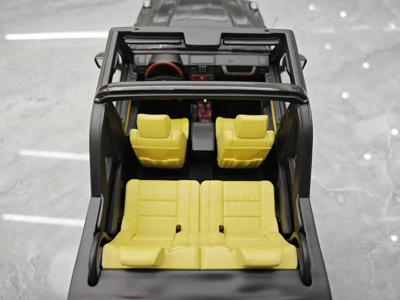 1:18 Mercedes-Benz 2013 G500 Cabriolet Die Cast Model Car