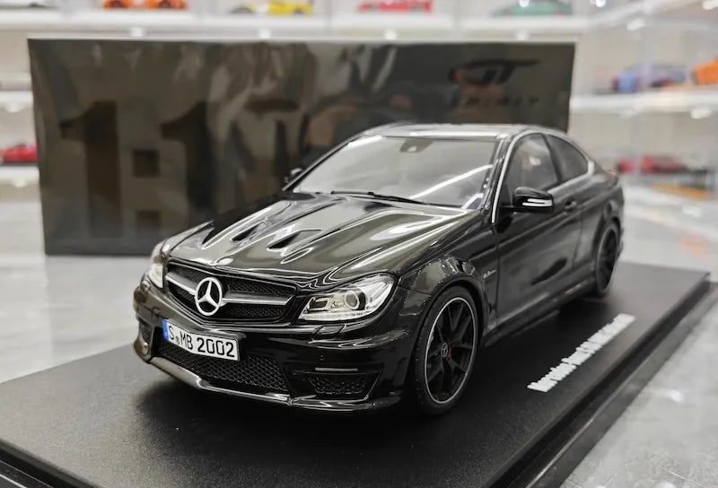 1:18 Mercedes-Benz 2014 C63 507 AMG Black Die Cast Model Car