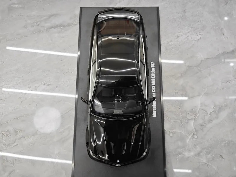 1:18 Mercedes-Benz 2014 C63 507 AMG Black Die Cast Model Car