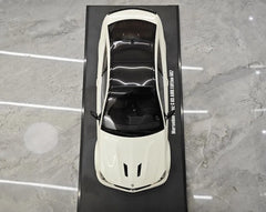 1:18 Mercedes-Benz 2014 C63 507 AMG White Die Cast Model Car