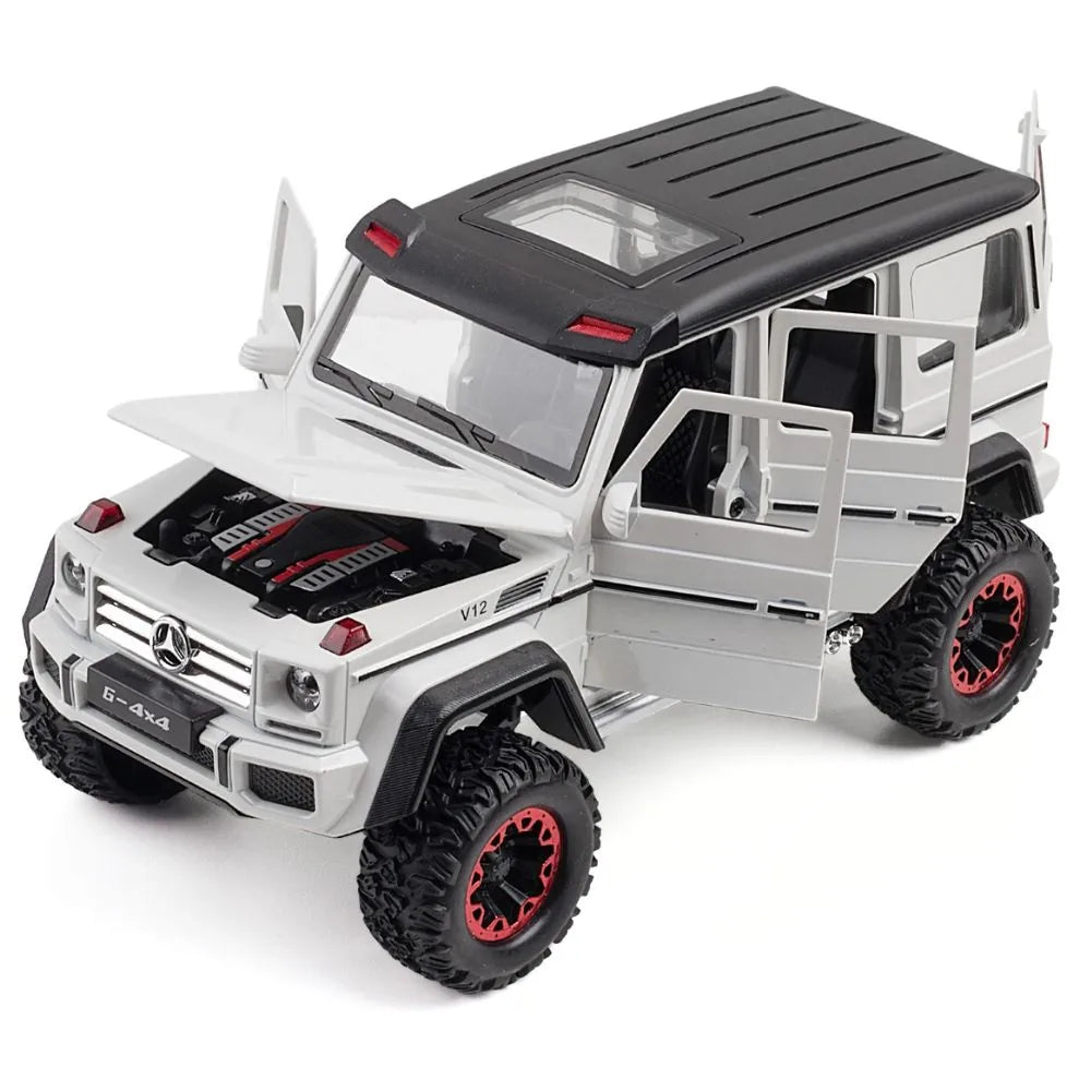1:24 Mercedes-Benz 2015 G500 4×4² Die Cast Model Car
