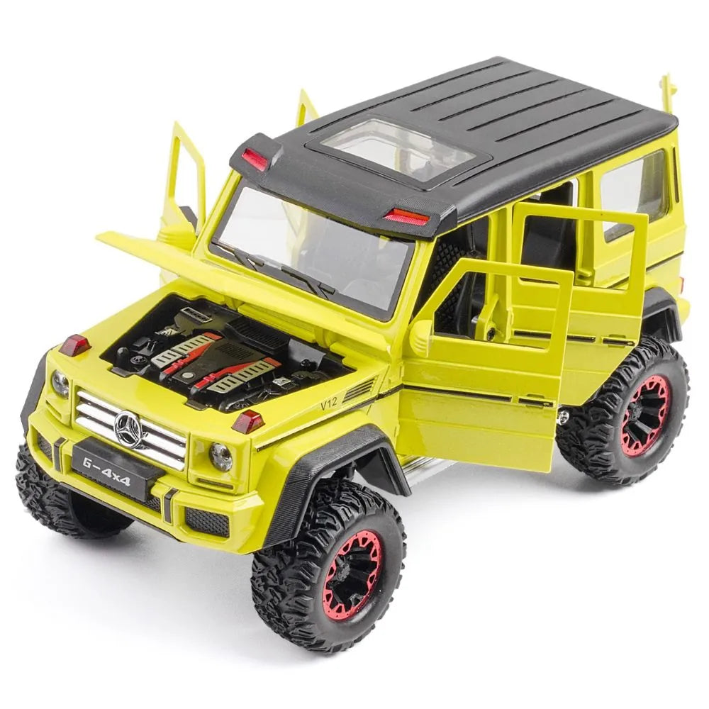 1:24 Mercedes-Benz 2015 G500 4×4² Die Cast Model Car