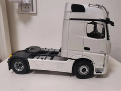 1:18 Mercedes-Benz 2020 Actros White
