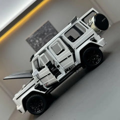 1:32 Mercedes-Brabus 2021 G700 4×4² Die Cast Model Car