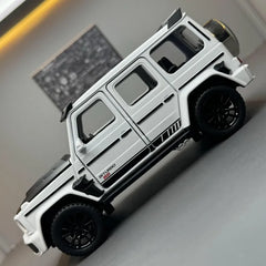 1:32 Mercedes-Brabus 2021 G700 4×4² Die Cast Model Car