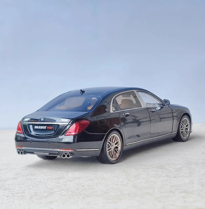 1:18 Mercedes-Maybach 2020 S650L Brabus 900 Die Cast Model Car
