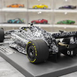 1:18 Alfa Romeo 2022 C42 #77 اختبار برشلونة فالتيري بوتاس F1 نموذج سيارة من الراتنج من Minichamps - عرض 6