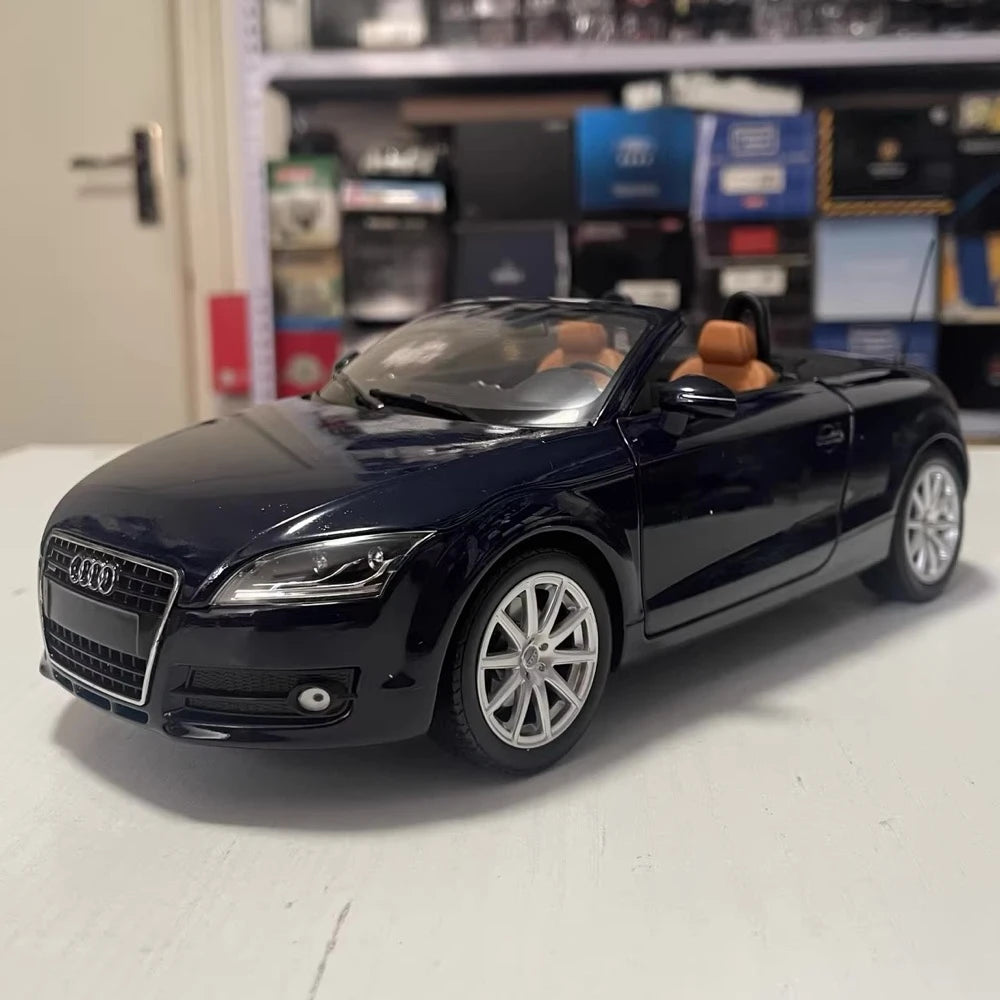 [Minichamps] 1:18 Audi 2006 TT Roadster Black Model Car Die-Cast